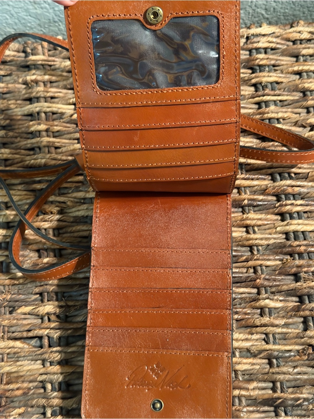 Patricia Nash Phone Crossbody Bag Farleigh Leather Built In Wallet Purse NWOT - Picture 6 of 10